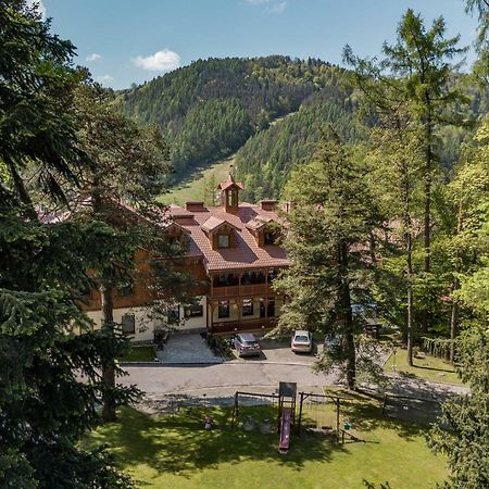 Hotel Batory Щавниця Екстер'єр фото