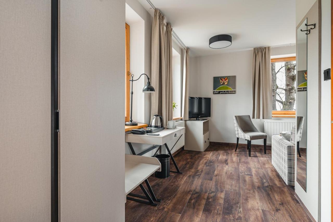 Hotel Batory Щавниця Екстер'єр фото